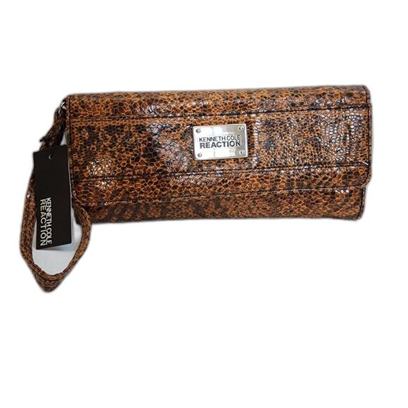 Kenneth Cole Reaction Cheetah Print Coin Purse Wristlet Wallet - Picture 2 of 5